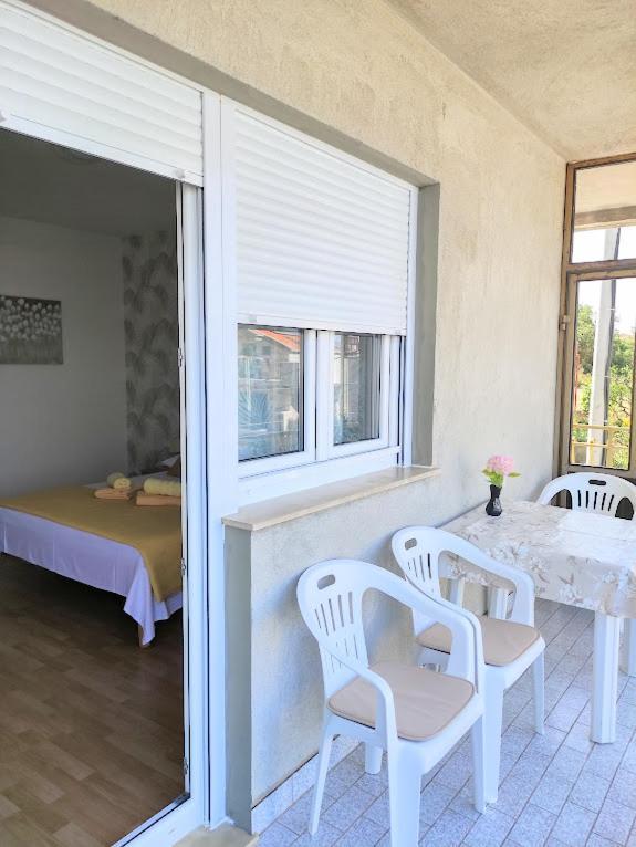 Apartmani Mila A1 & A2 & 3 Trogir Exterior foto