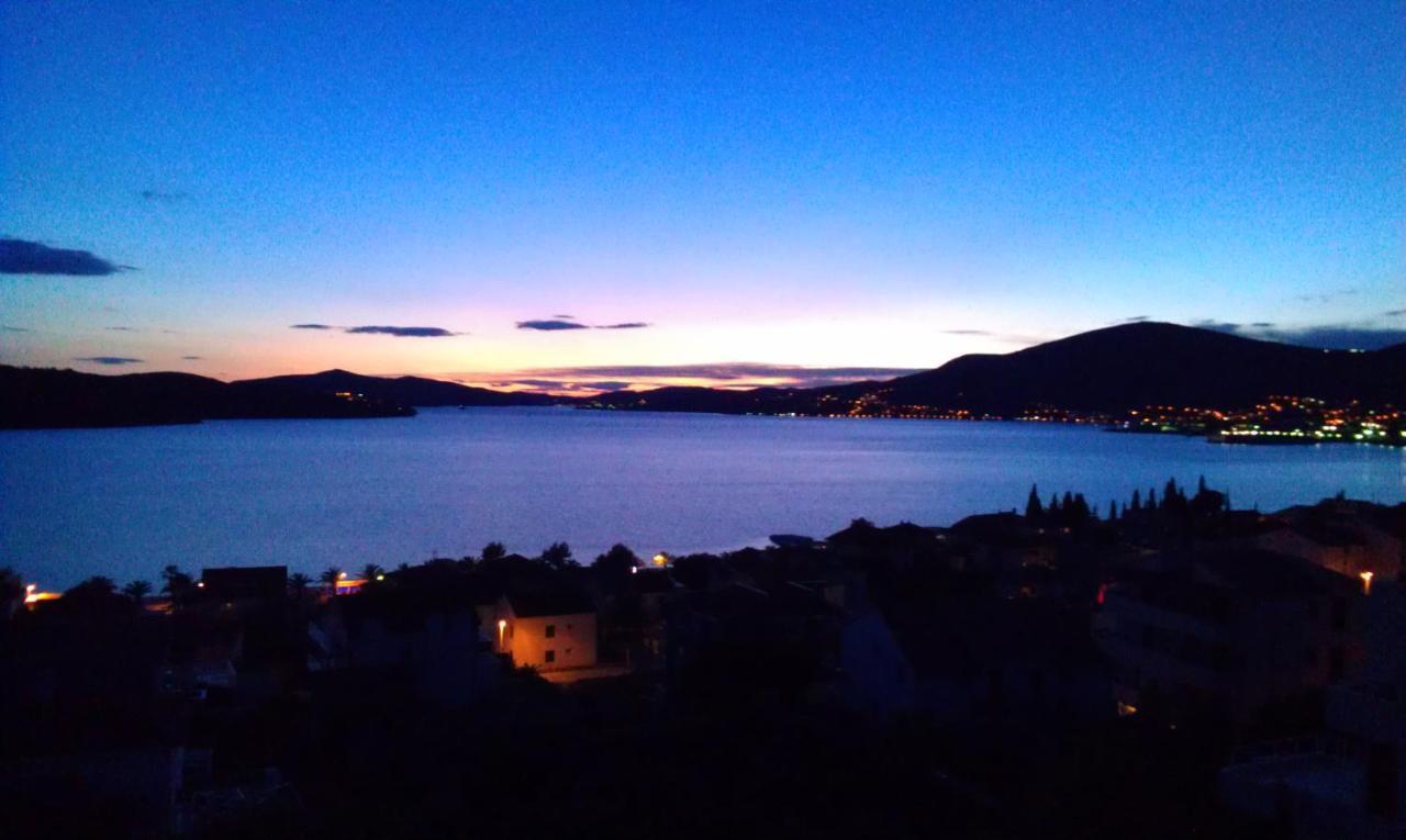 Apartmani Mila A1 & A2 & 3 Trogir Exterior foto